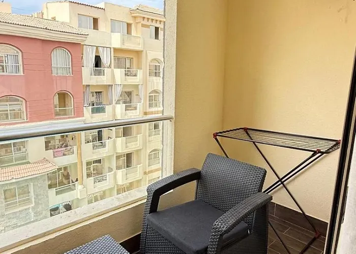 Stylish European With Pools & Access *