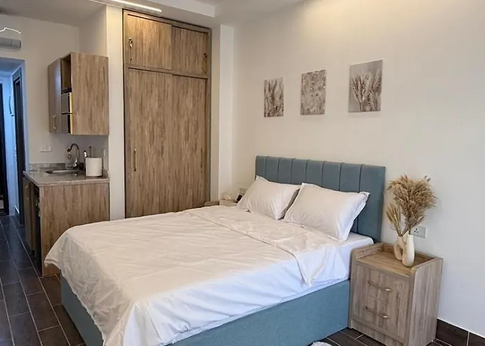 Apartment Stylish European With Pools & Access Hurghada
