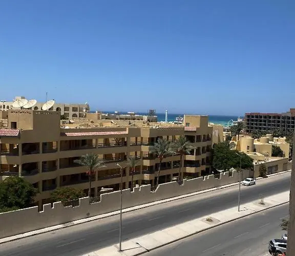 Stylish European With Pools & Access Apartment *